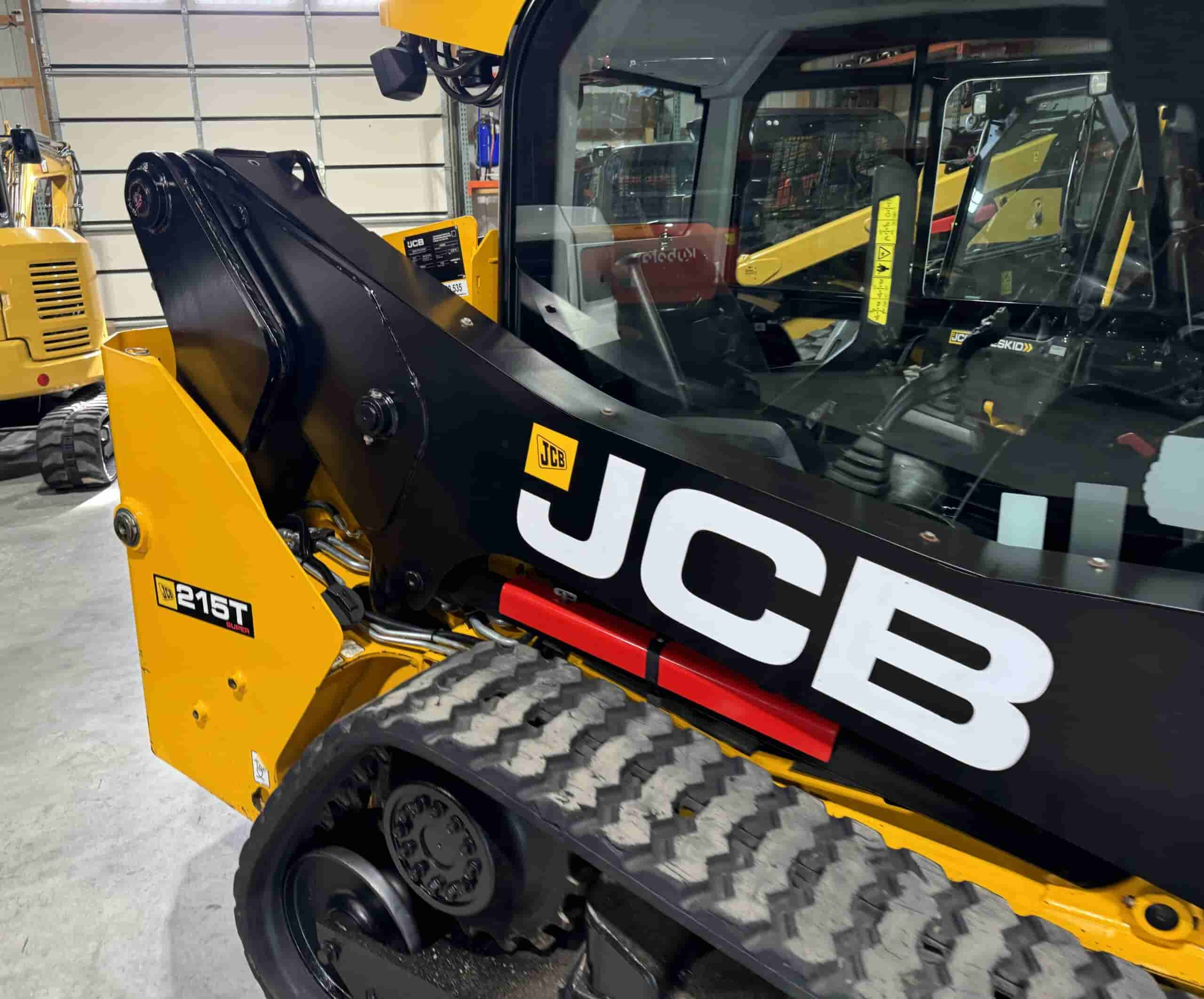 2018 JCB 215T
